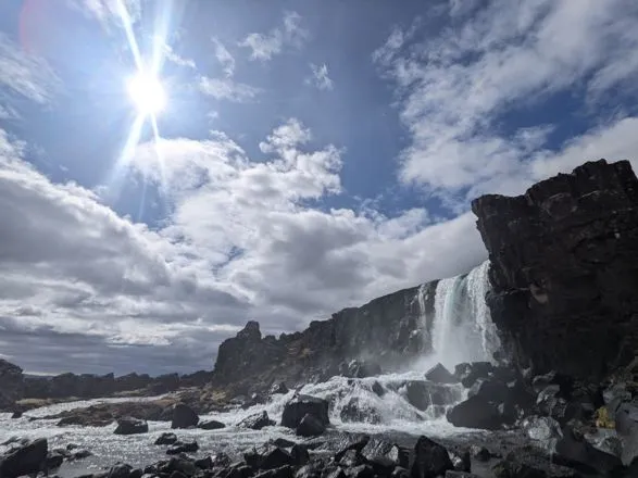 Falls under the sun